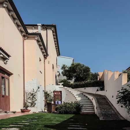 Rental Villa Bb Olbia Exterior foto